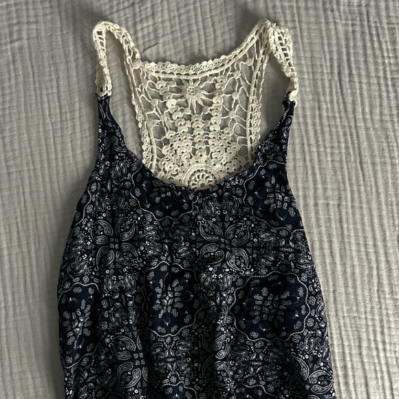 Rue 21 floral crochet flowy crop top - Picture 4 of 5